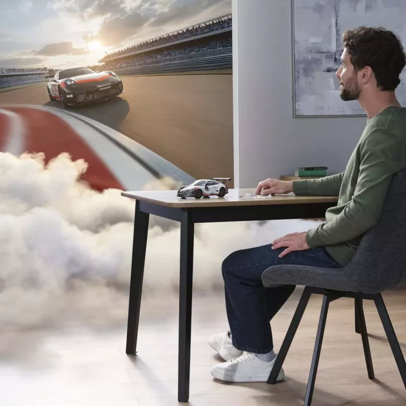 3D puzzle Ravensburger Iconics Porsche 911 GT3 Cup – mudelikoopia komplekt