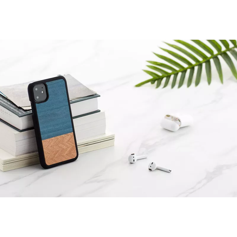man and wood iPhone 11 nutitelefoni ümbris — denim must kaitsekate
