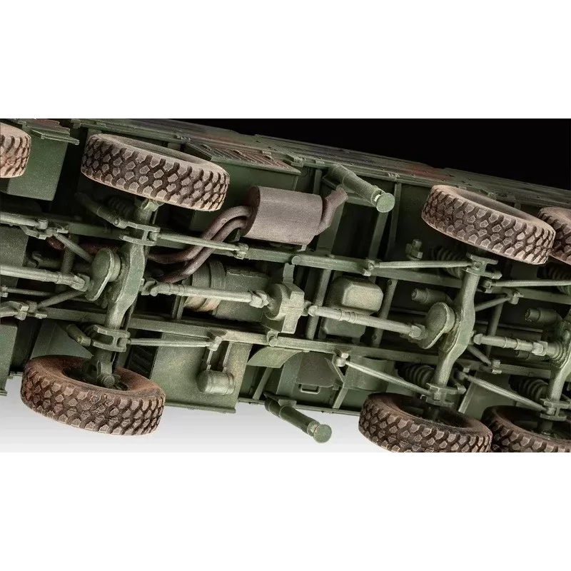 Plastikmudelikomplekt REVELL Man 10T Milgl 8x8 veoauto mõõtkavas 1/35