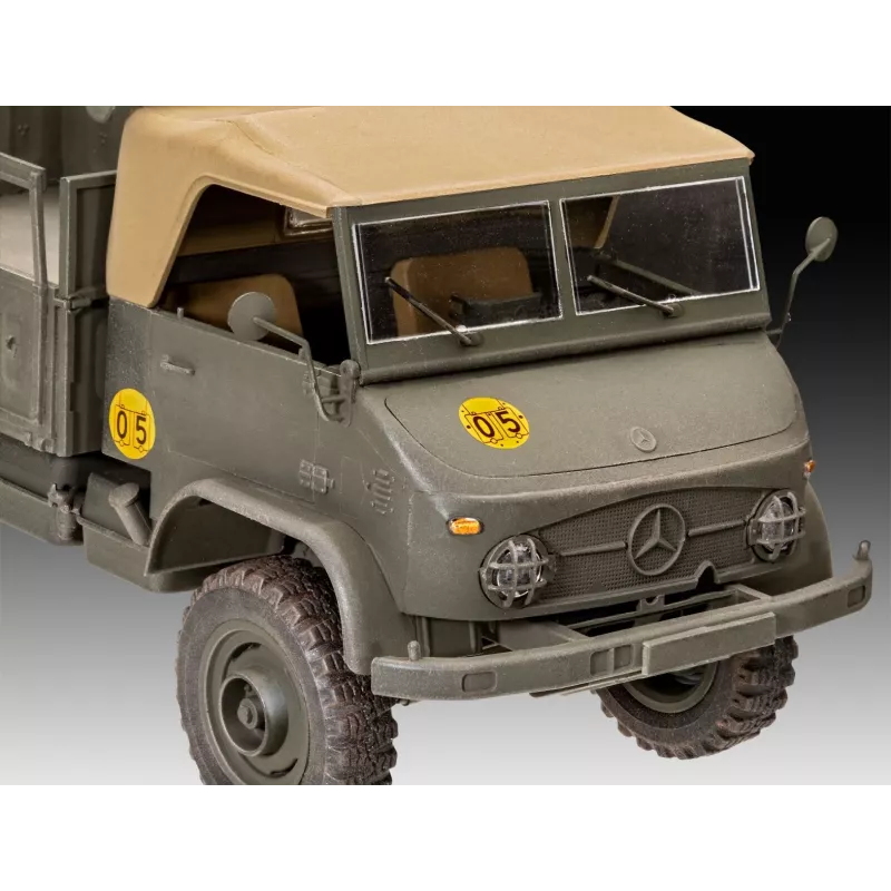 Plastikmudel sõiduk UNIMOG 404 S 1/35