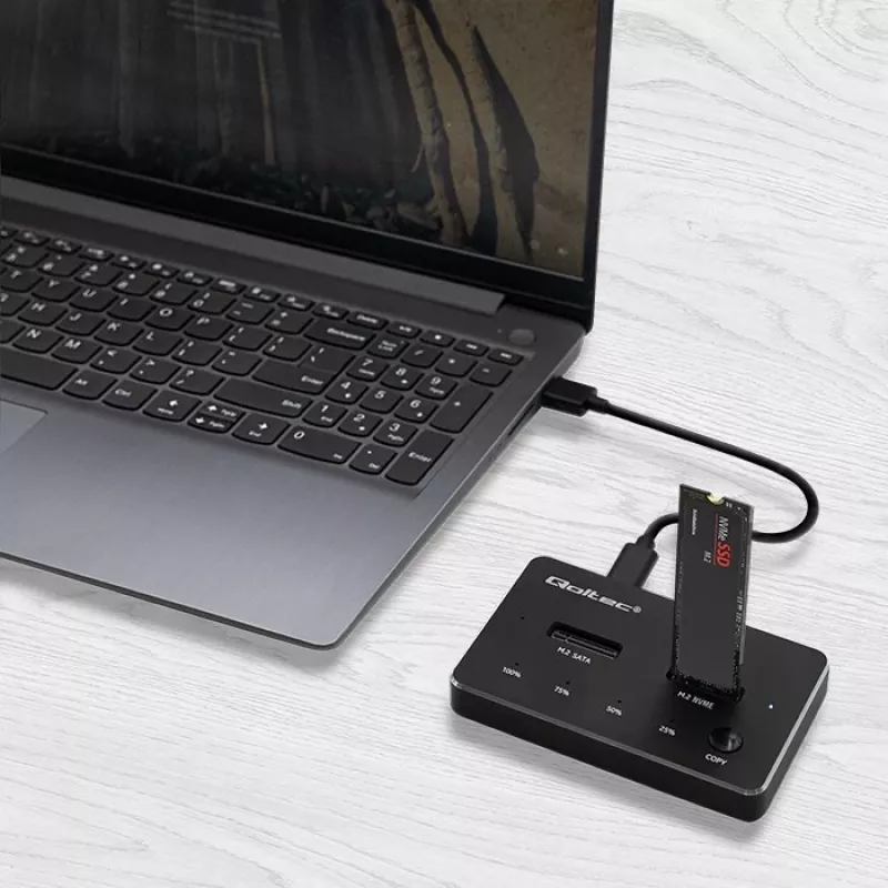 Qoltec 52274 M.2 SSD kettaseadme dokkimisjaam | NVMe | SATA | USB-C | DUAL 2 x 2TB