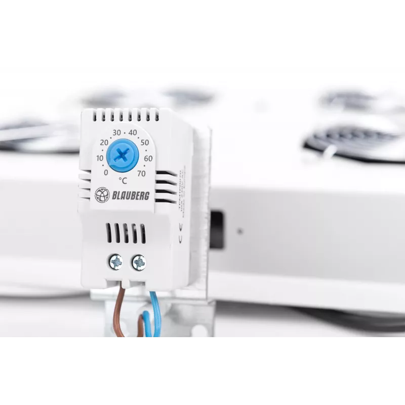 Digitus DN-19 FAN-4-SRV Toode Hall