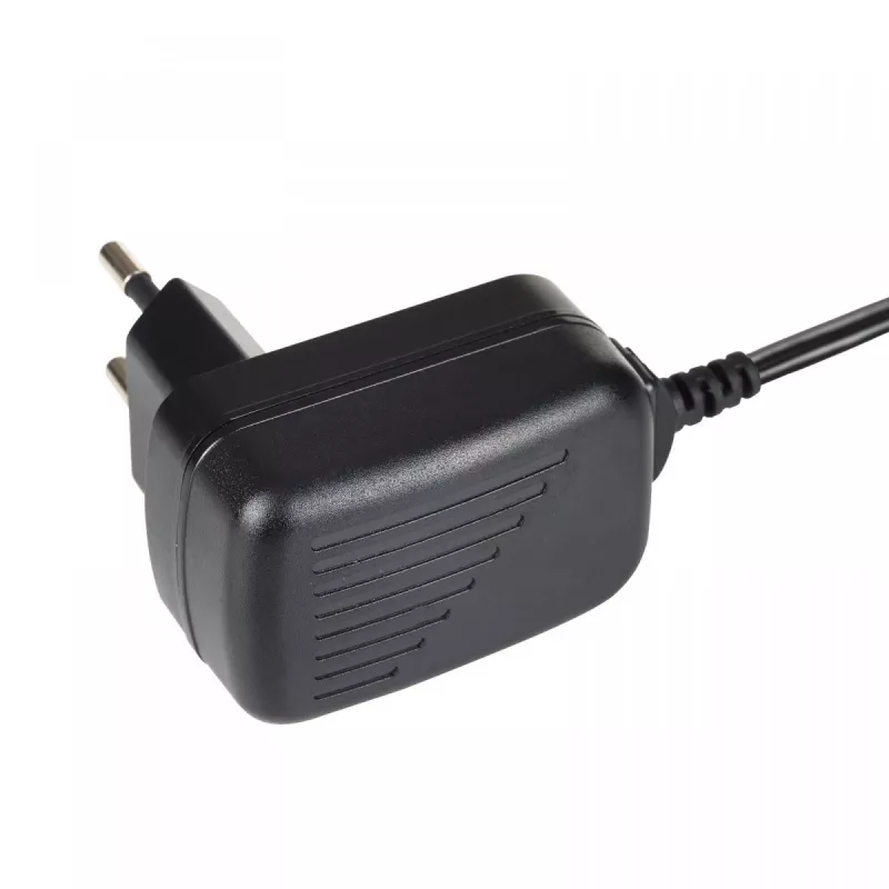 Toiteadapter Akyga AK-TB-11 Siseruumides 9W Must