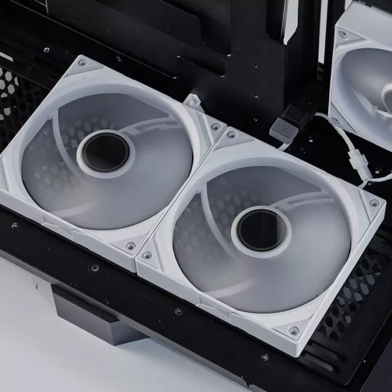 TRYX ROTA PRO 140mm korpuse ventilaator - valge
