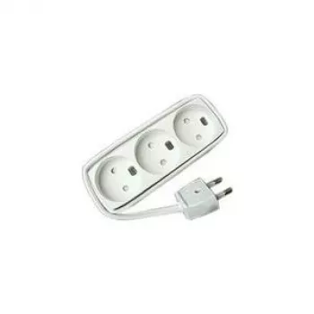 Microconnect GRUELU3H015 toitepikendus 1,5 m 3 vahelduvvoolu pistikupesa Valge