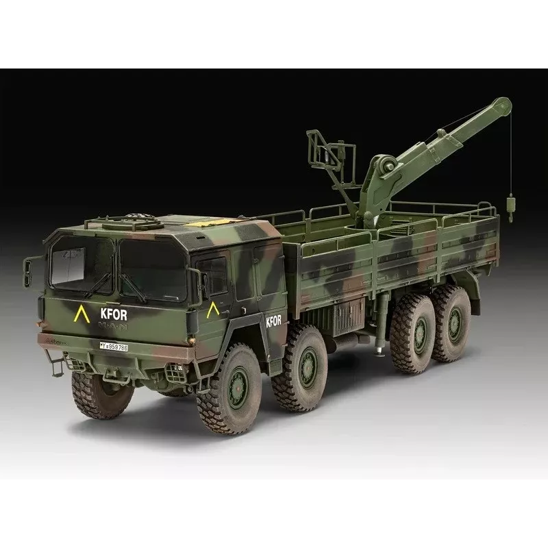 Plastikmudelikomplekt REVELL Man 10T Milgl 8x8 veoauto mõõtkavas 1/35