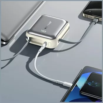 Portable power bank Awei C03 20000mAh with 45W output and integrated USB-A/USB-C kaabel