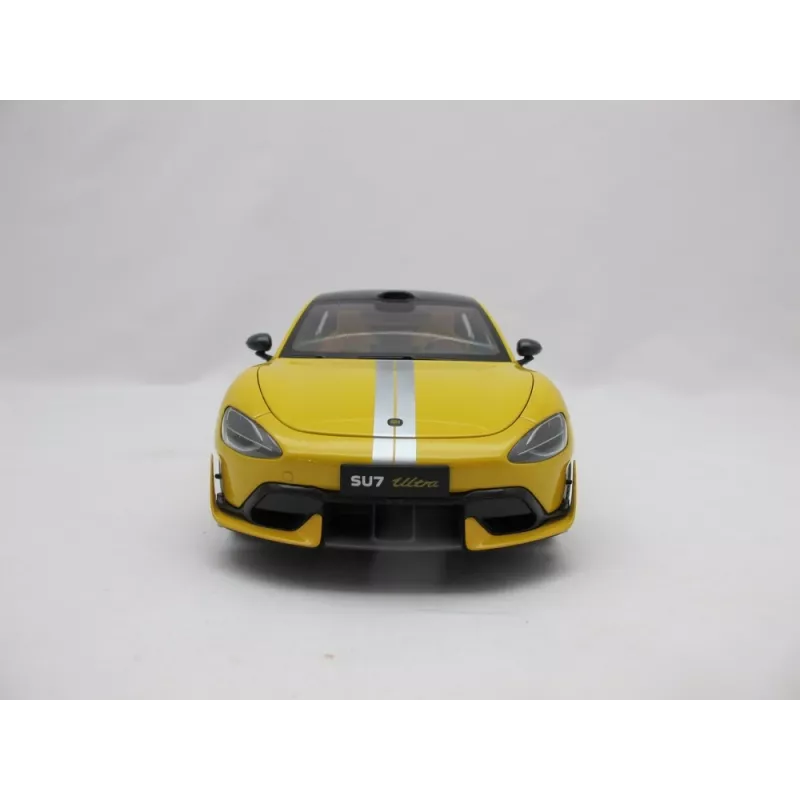 Klassikalise auto mudel Xiaomi BHR08KQGL kokkupandud 1:18 mõõtkavas — 284×110×82,5 mm