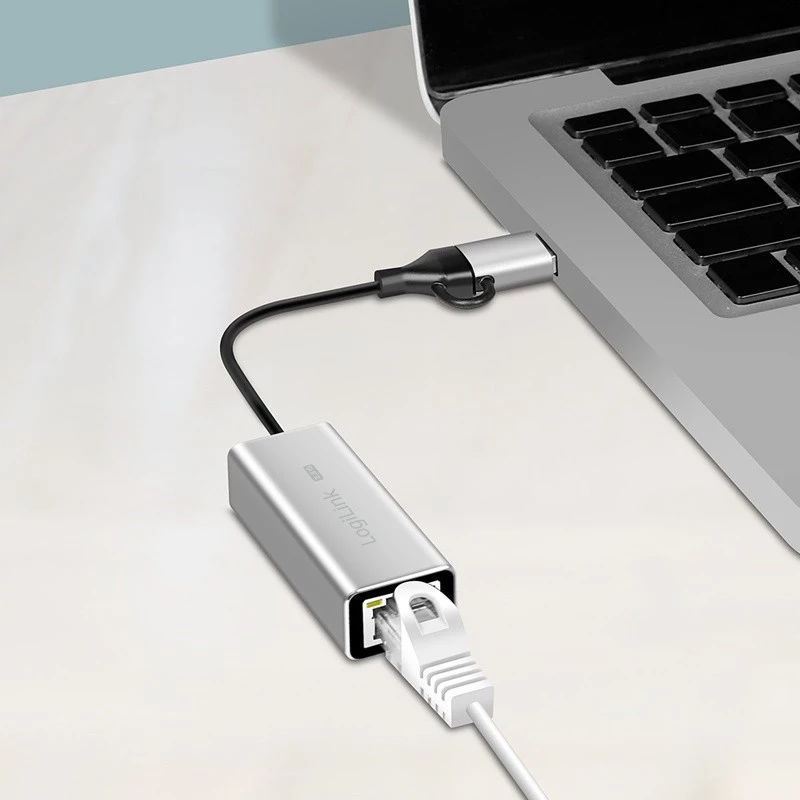 USB-A/-C to 2,5G Ethernet adapter, hall