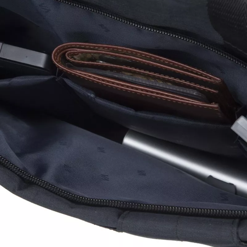 Messenger case Rivacase Biscayne 39.6 cm (15.6 inch) Must