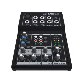 Mackie Mix5 5 kanalit 20–30000 Hz Must