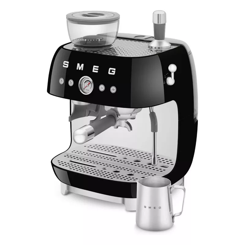 SMEG EGF03BLEU Espressomasin. Kaffeevollautomat 50s stiilis. must