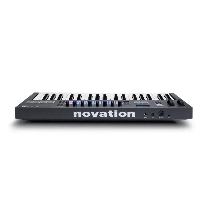 Novation FLKEY 37 - FL Studio tarkvarale pühendatud MIDI-klaviatuur, 37 klahvi.