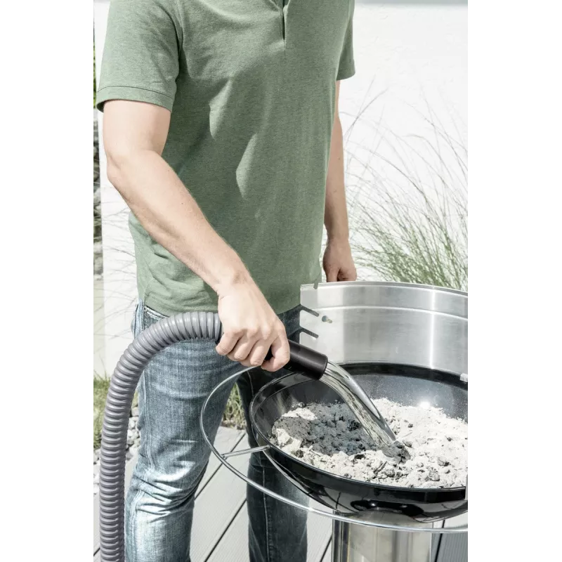 Kuivtolmuimeja Karcher AD 4 Premium — 17 L, 600 W, kotita, metallvoolik, kroomtoru