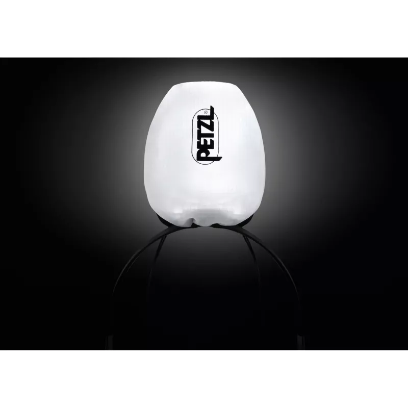 Petzl IKO CORE Otsmikulamp, Must, E104BA00