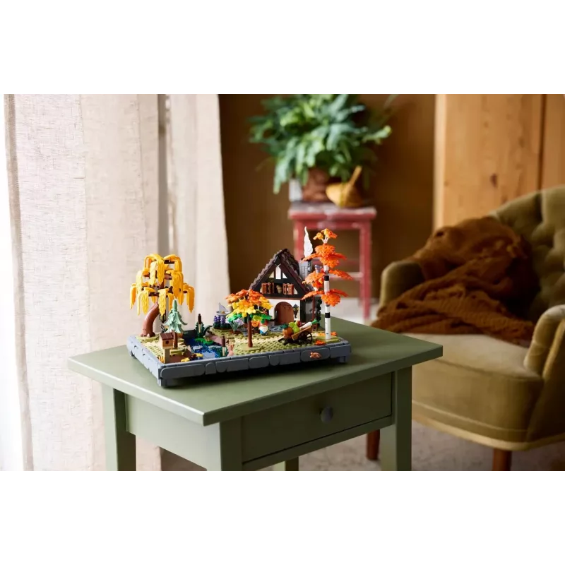 LEGO ICONS 11372 Sügismaja aed