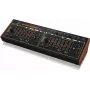 Behringer SYNCUSSION SY-1 - analoog-löökpillide süntesaator