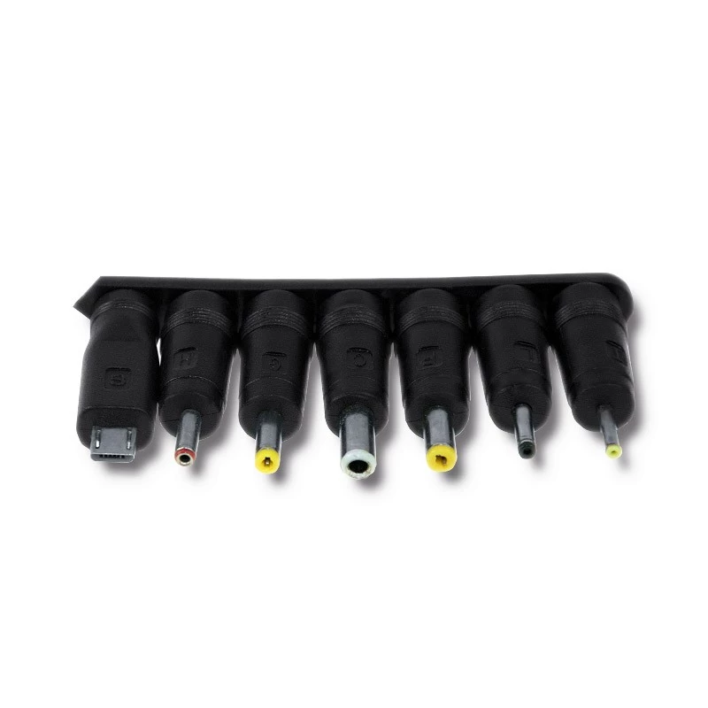 Universaalne toiteadapter 15W 7 pistikuga