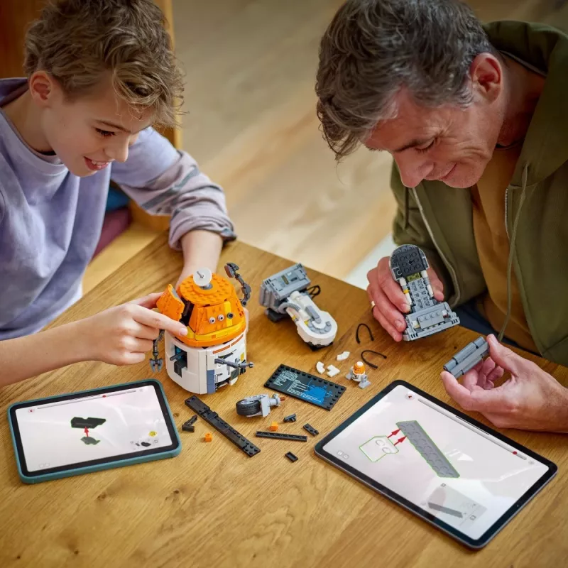 Ehituskomplekt LEGO Star Wars Chopper C1-10P Astromech Droid mudel 75416, 1039 tükki, vanus 10+, kõrgus 220 mm