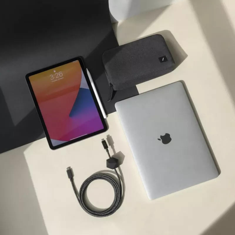 Native Union Anchor kaabel USB-C kuni USB-C 1,8 m Must/Hall