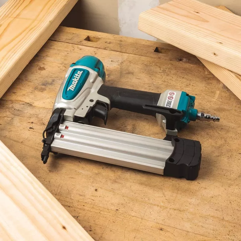 Makita AF506 naelapüstol pneumaatiline