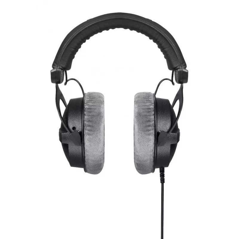 Stuudiokõrvaklapid Beyerdynamic DT 770 PRO 80Ω — suletud, kõrvaümbrused, 5–35000 Hz, 96 dB, 3,5 mm, kullatud pistik