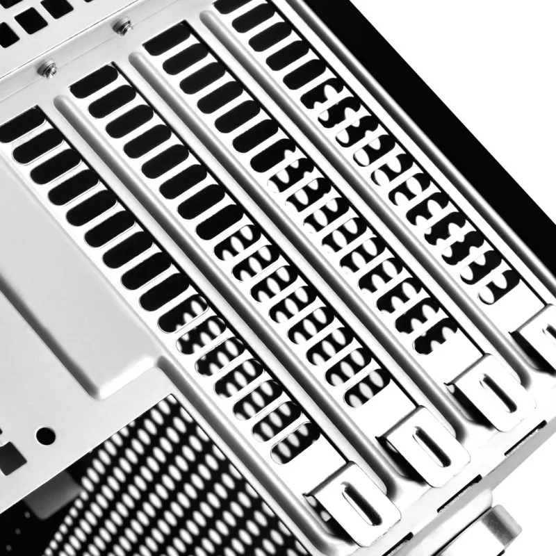 SilverStone SUGO SG11 - torn - mikro-