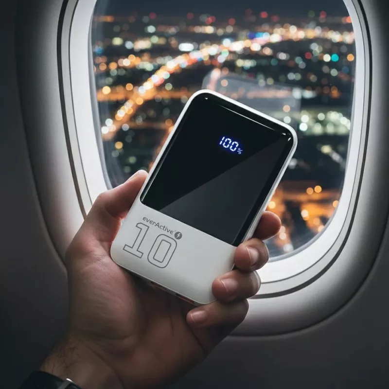 Akupank everActive EB-10Q 10 000 mAh, 2× USB väljundit, 22,5 W QC4.0