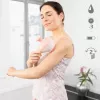 Käsikäes hoitav rullmassaažiseade Medisana AC 950 — juhtmevaba Li‑Ion, 2 võimsustaset, ergonoomilised käepidemed, 381 g, roosakuldne/valge