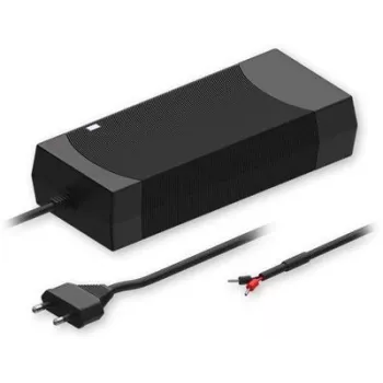 Teltonika PR318EUA toiteadapter/inverter siseruumidesse 130 W must
