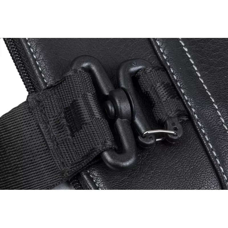 Diplomaatkohver Rivacase 8930 39,6 cm (15,6 tolli) Must