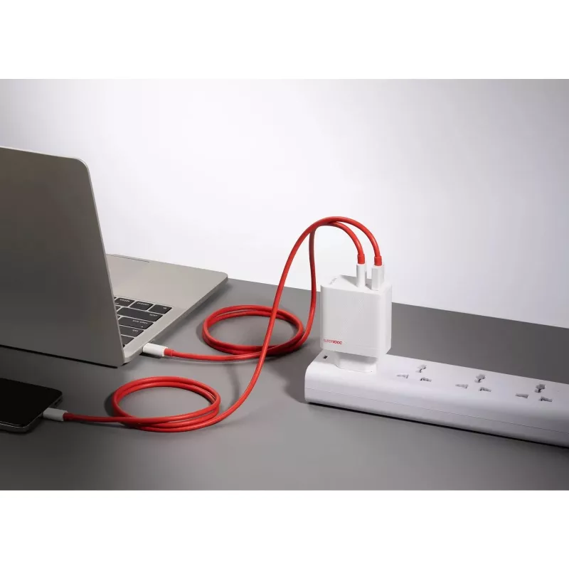 OnePlus 80W toiteadapter Type-C + Type-A
