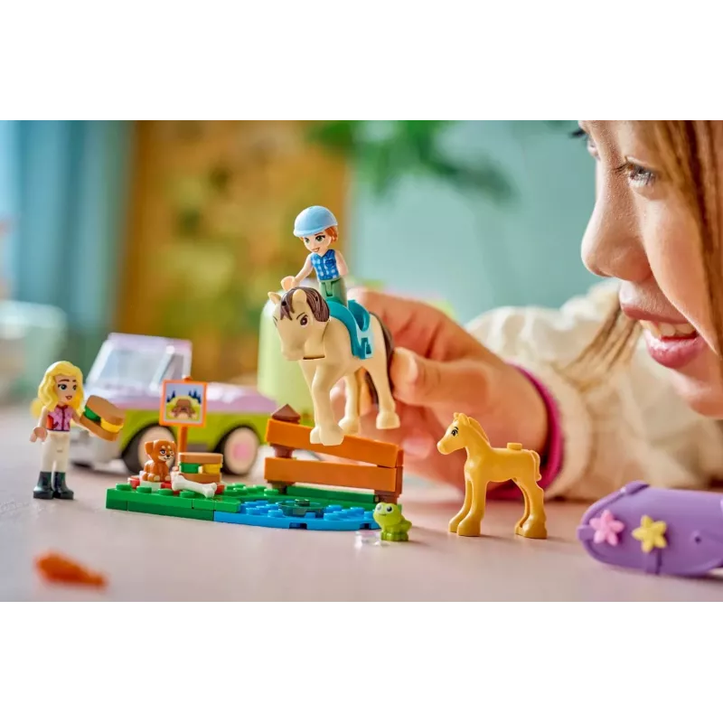 LEGO FRIENDS 42695 Hobuse ja varssa haagis