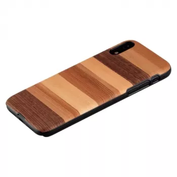 Kaitsev nutitelefonikott man and wood iPhone XR jaoks — musta liivaga viimistlus