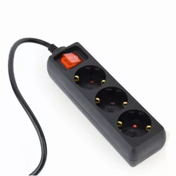 Gembird EG-PSU3-01 toitepikendus 0,6 m 3 vahelduvvoolu pistikupesa Siseruumides Must