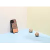 Kaitsev telefoniümbris Man and Wood iPhone 12 / 12 Pro — pruun ruuduline musta äärisega