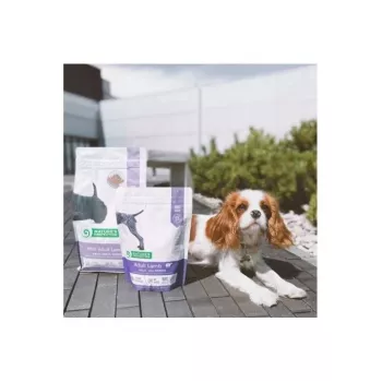Kuiv koeratoit nature's protection Adult Lamb All Breeds 12 kg — 24% valku, 13% rasva, 2,5% kiudaineid
