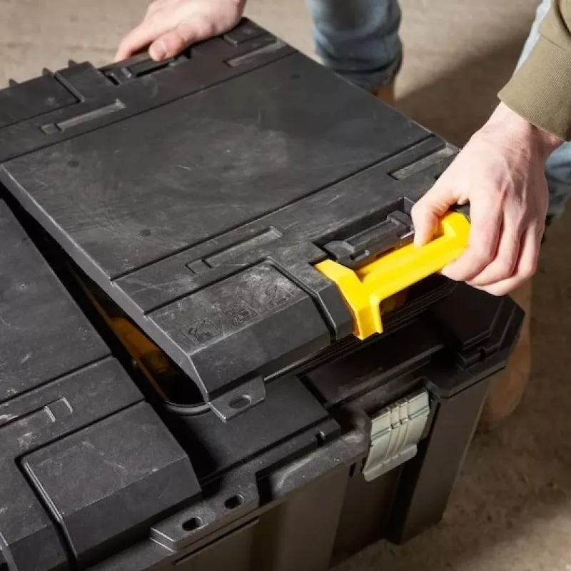 Stanley FATMAX FMST17870-1 tööriistade hoiukohver Must