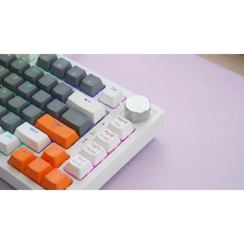 Savio ASTRAL WHITE JADE 3 VÄRVI klaviatuur Gaming USB QWERTY US International