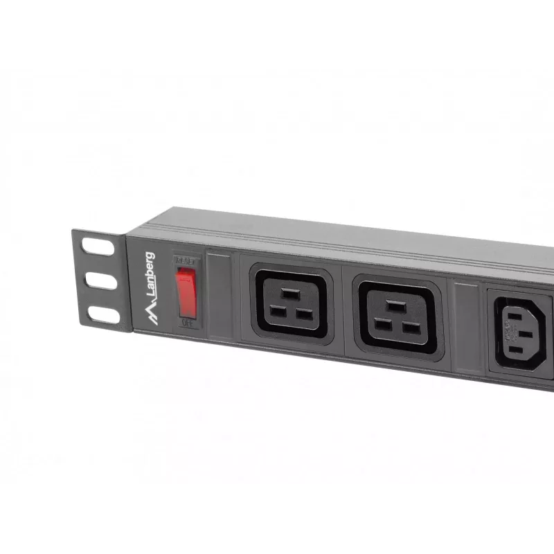 Rack-mount Power Distribution Unit LANBERG PDU-02I1908I-0200-C20-BK — 1U, 10×C13, 16A, 2 m kaabel, 19 tolli