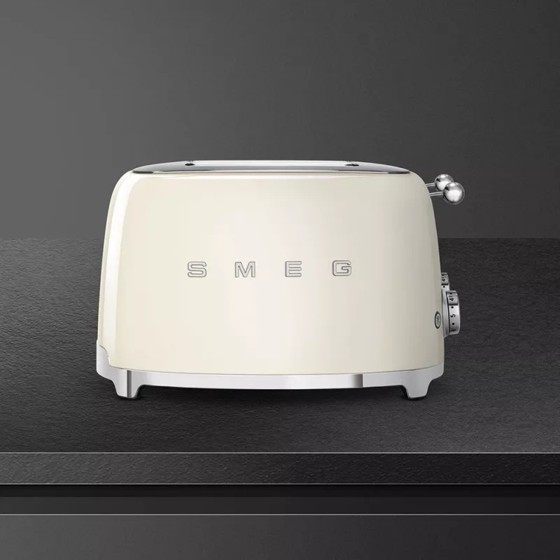 Röster Smeg TSF03CREU Kreem