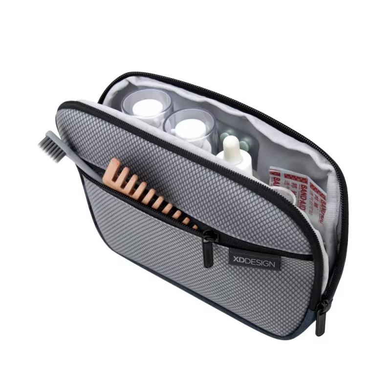 Hügieenikott XDDESIGN First-Class All-in-One Travel Organiser P706.3425, Granaatpunane, tõmblukk, 380 g, 17×27.5 cm väliskarp