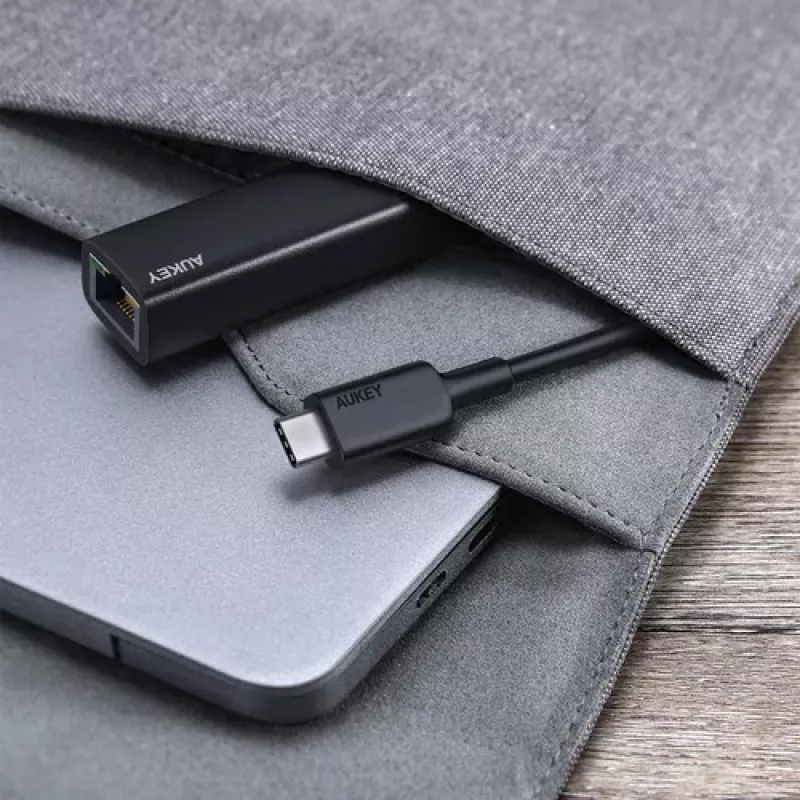 Etherneti adapter Aukey CB-A30 USB‑C – Gigabit RJ45 10/100/1000 Mbps, USB 3.0, alumiiniumkorpus, LED-indikaatorid