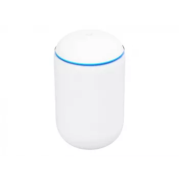Ubiquiti UniFi Dream Machine traadita ruuter Valge