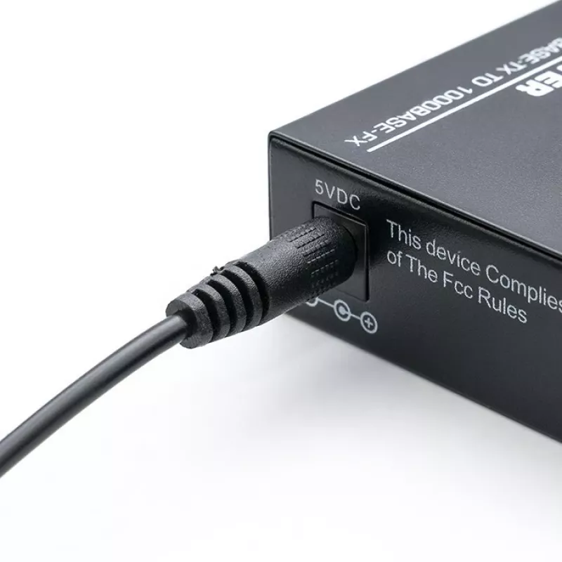 Meediakonverter LÜLITI Ethernet 1x RJ45 1x SFP