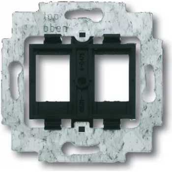 Busch Jaeger 1753-0-8063 pistikupesa 2 x RJ-45 must (1753-0-8063)