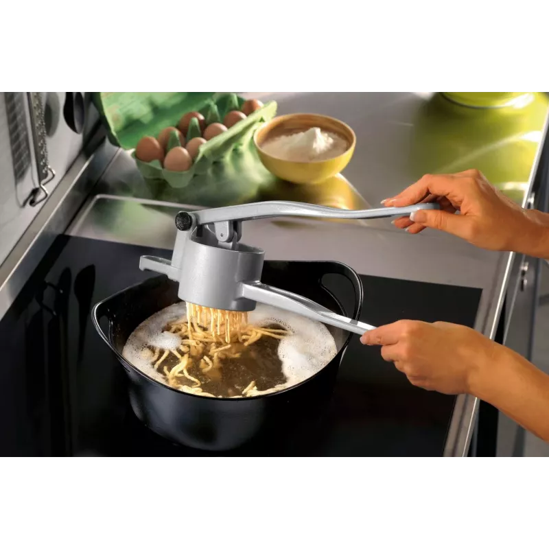 Kartulipress GEFU 13170 - alumiiniumist spaetzle- ja kartulipress
