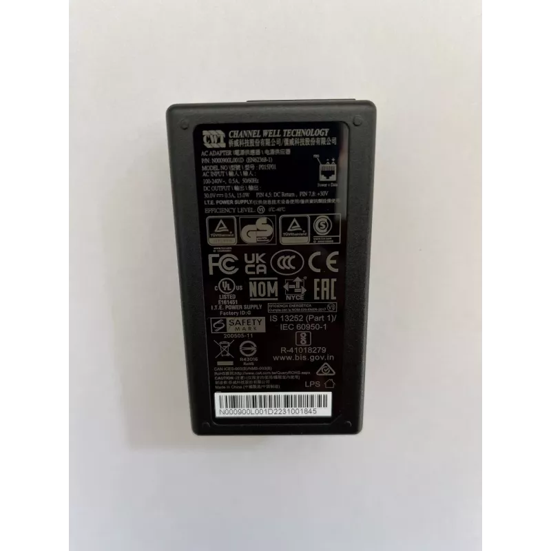 PoE adapter Cambium Networks N000900L001D — Gigabit Ethernet, 30 V PoE, 15 W väljund, 90–264 V AC sisend