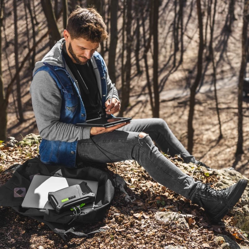 Akupank Green Cell CJSGC01 — 16000 mAh LiPo, USB-C PD 60W, QC 3.0, 80W koguväljund, IP64, sisseehitatud ekraan ja taskulamp, USB-C + 2x USB-A, 12V väljund