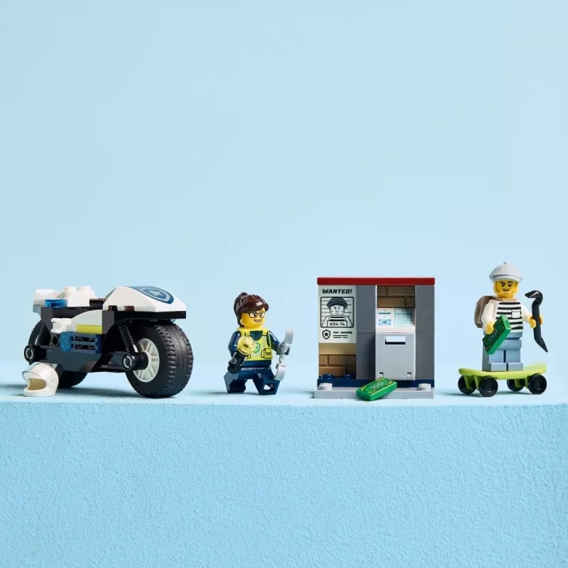 LEGO City politseimootorratta tagaajamise komplekt 60455 — 65 tükki, 2 minifiguuri, vanusele 4+